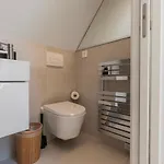 Design 3bdr Duplex W/balcony By Lovelystay