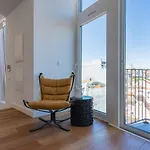 Design 3bdr Duplex W/balcony By Lovelystay شقة Lisboa