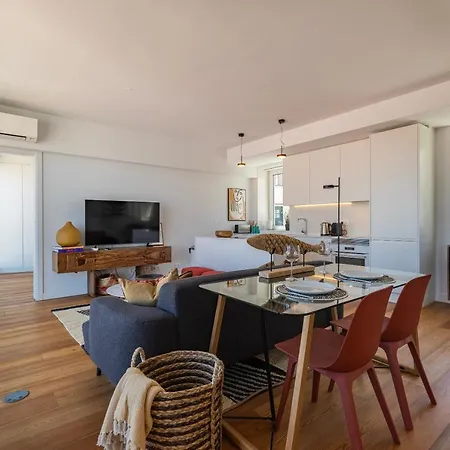 アパート Design 3bdr Duplex W/balcony By Lovelystay *