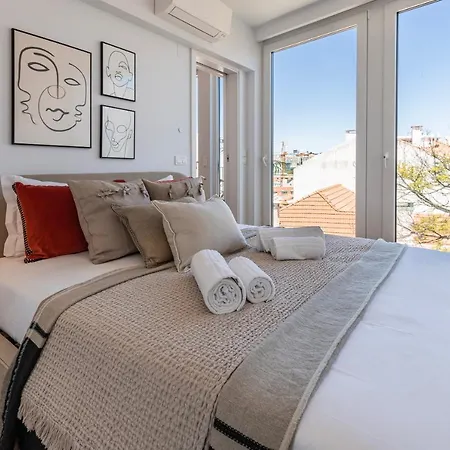 Design 3bdr Duplex W/balcony By Lovelystay 아파트 리스본