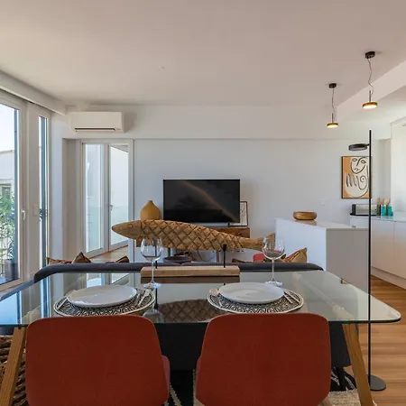 Design 3bdr Duplex W/balcony By Lovelystay * Lissabon