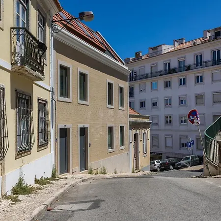 Design 3bdr Duplex W/balcony By Lovelystay Lisboa